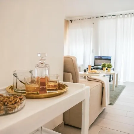 Marlin House 펜션 *